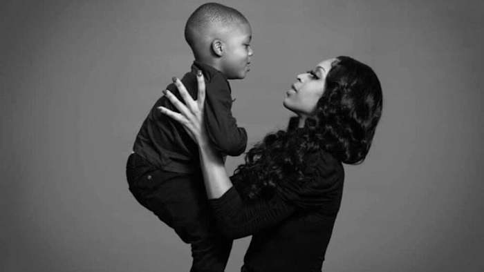 Jamea Jonae Harris and son